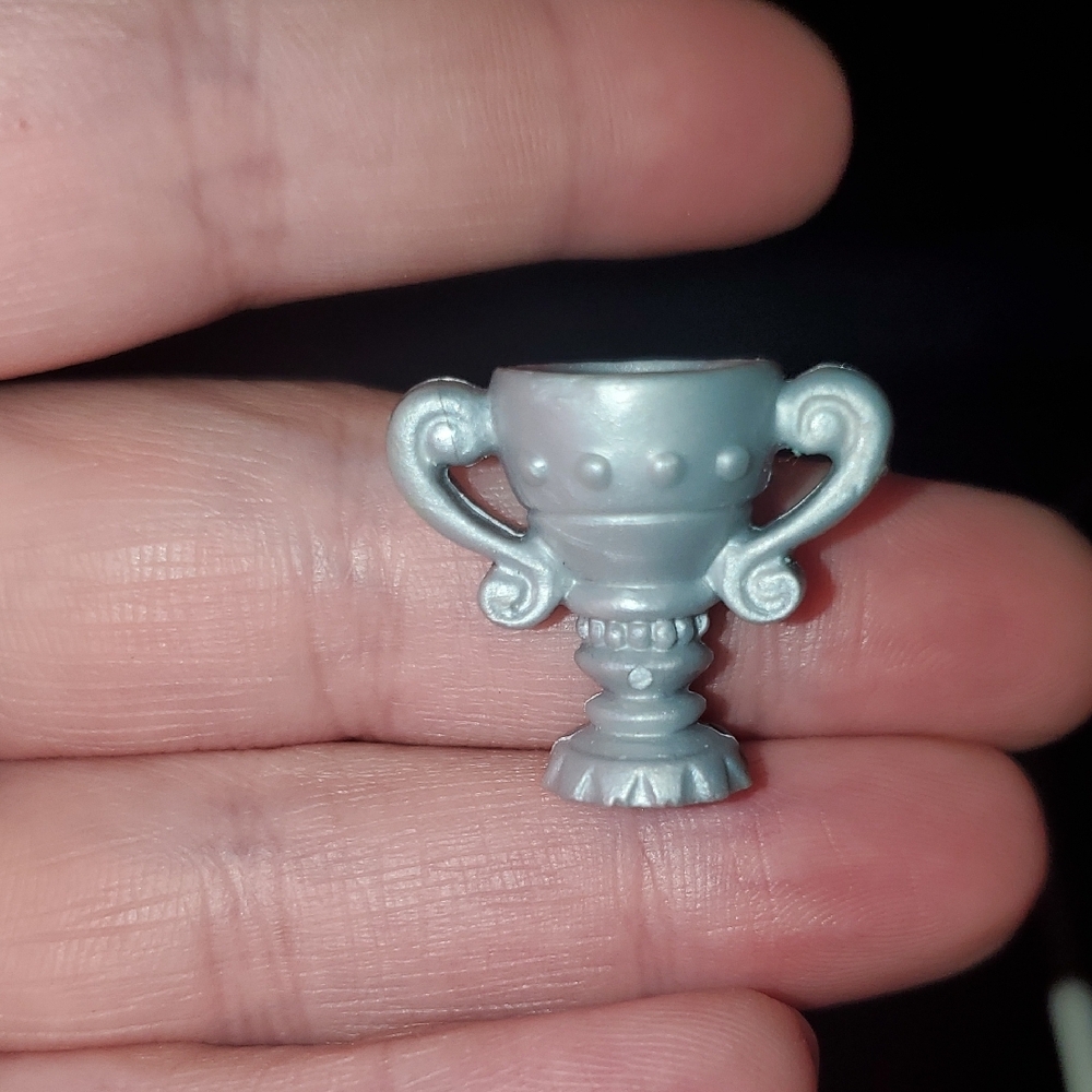 ❤️‍🔥10/$10❤️‍🔥 Mini Silver Trophy Toy